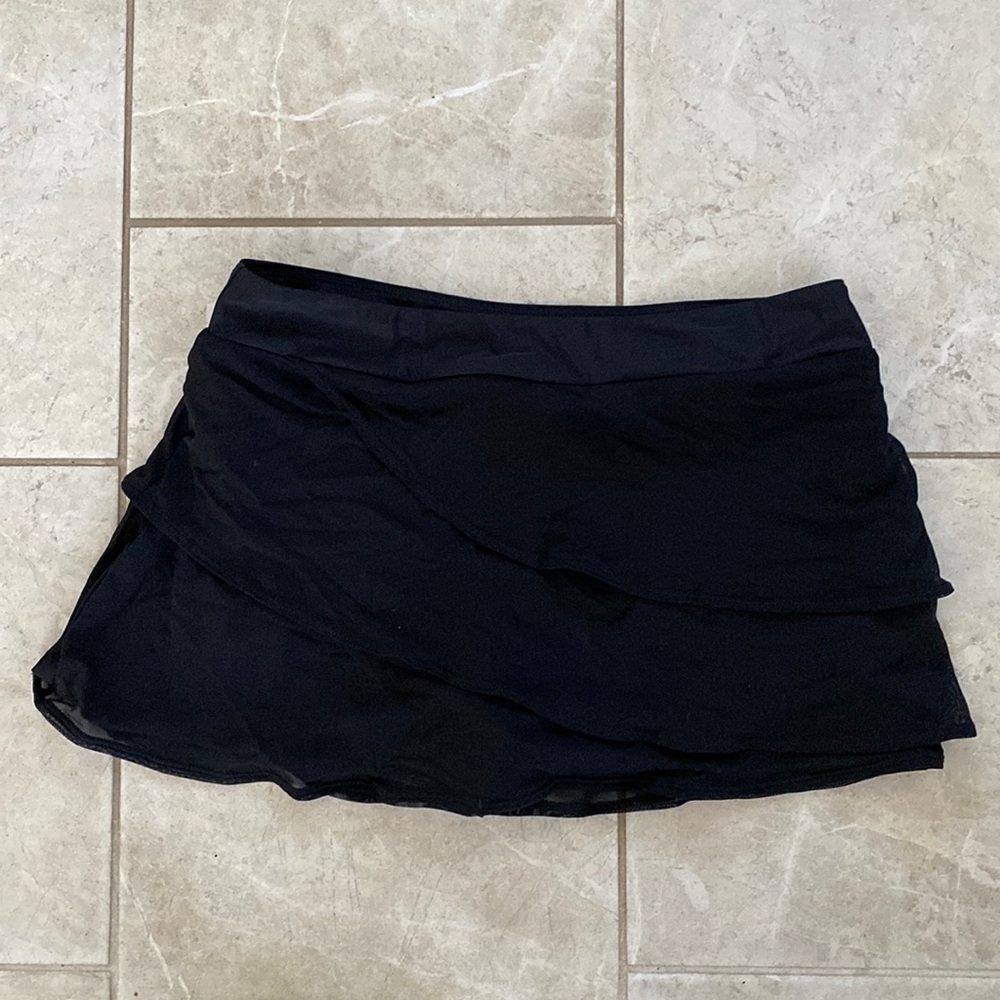 St. John’s Bay Black Mesh Detail Swim Skort 12